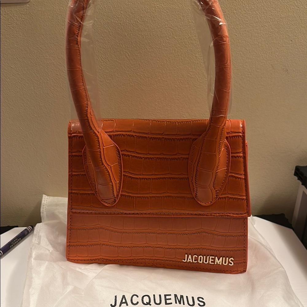 Jacquemus Brown Mini Bag with Structured Design - Picture 1 of 5